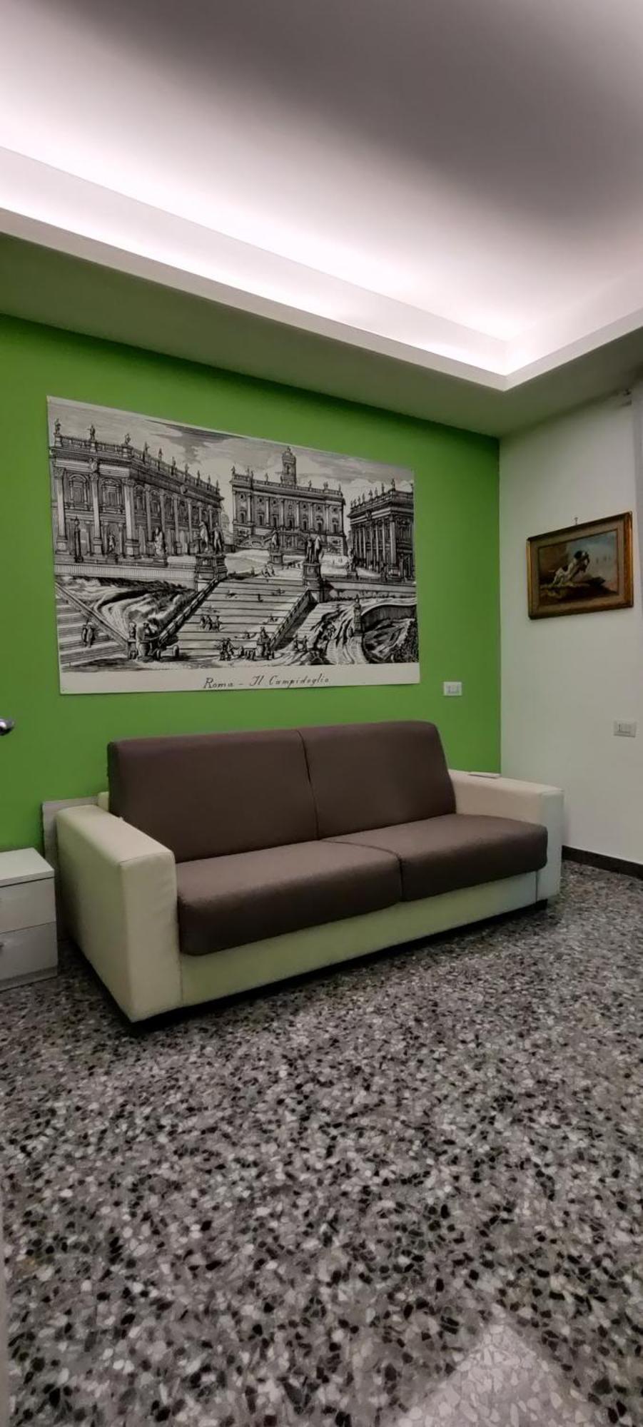 Tocci House Apartment