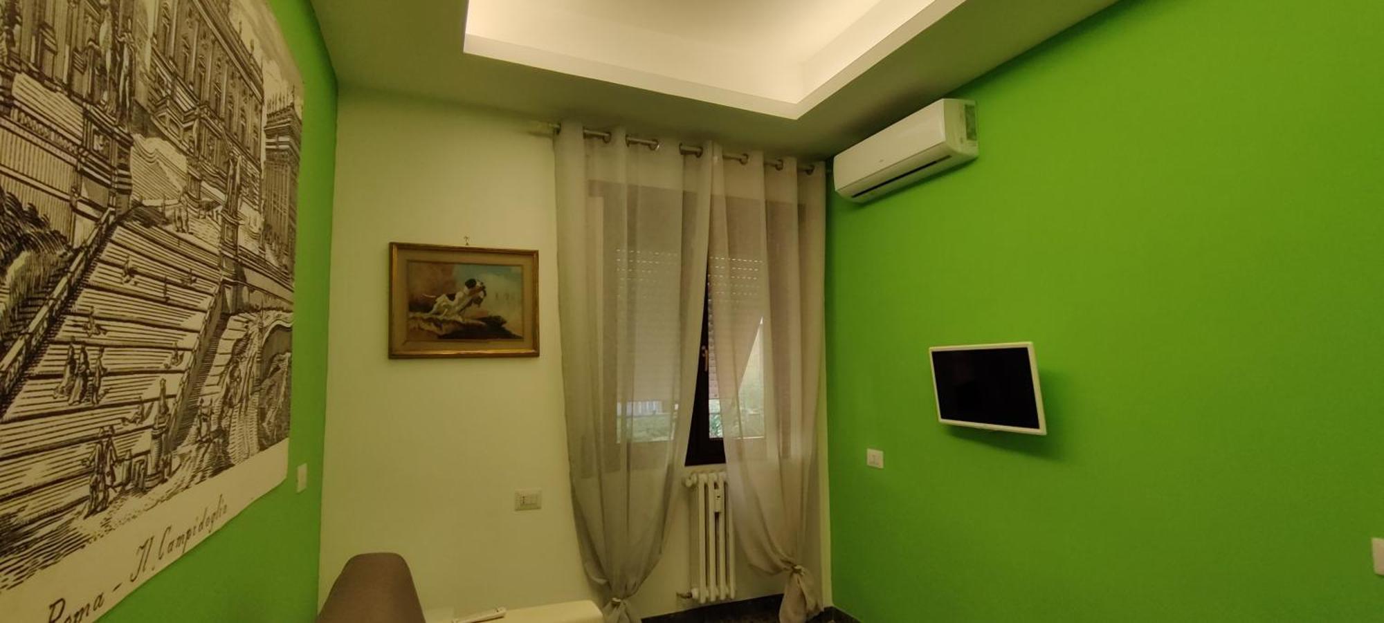 Tocci House Rom